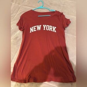 Brandy Melville tshirt